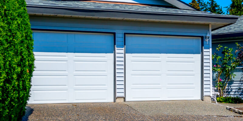 7 Tips to Maintain Your Garage Door in the Summertime period - Johnson’s Garage Door Repair