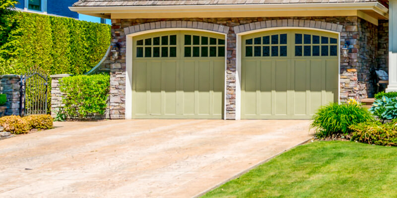 Determine a Few Common Causes of Garage Door Damage, if yo - Johnson’s Garage Door Repair