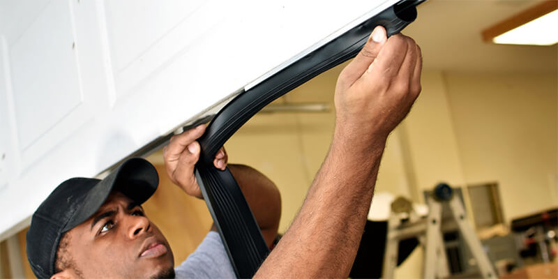 garage door seal repair - Johnsons Mobile Garage Door Repair