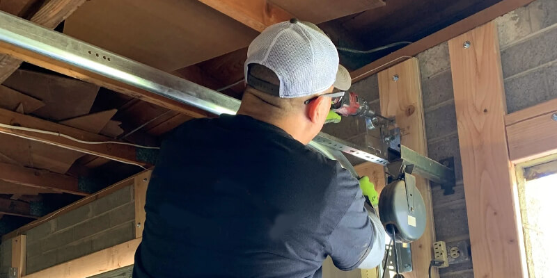 garage door rail installation - Johnsons Mobile Garage Door Repair